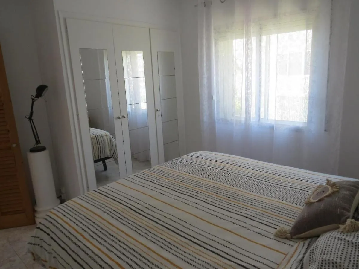 Florida Apartment Roses 0*,  Spain